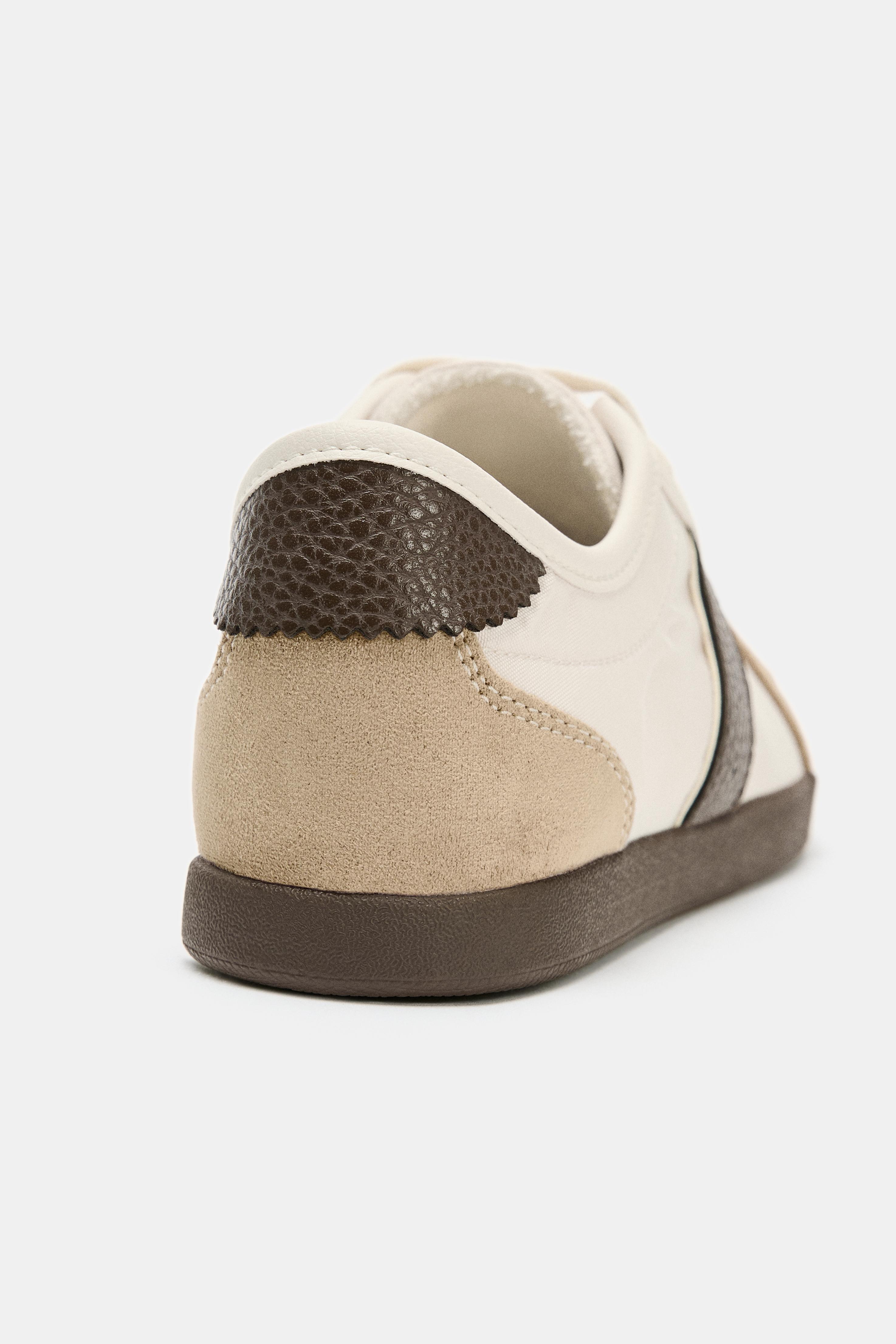 ATHLETIC SNEAKERS